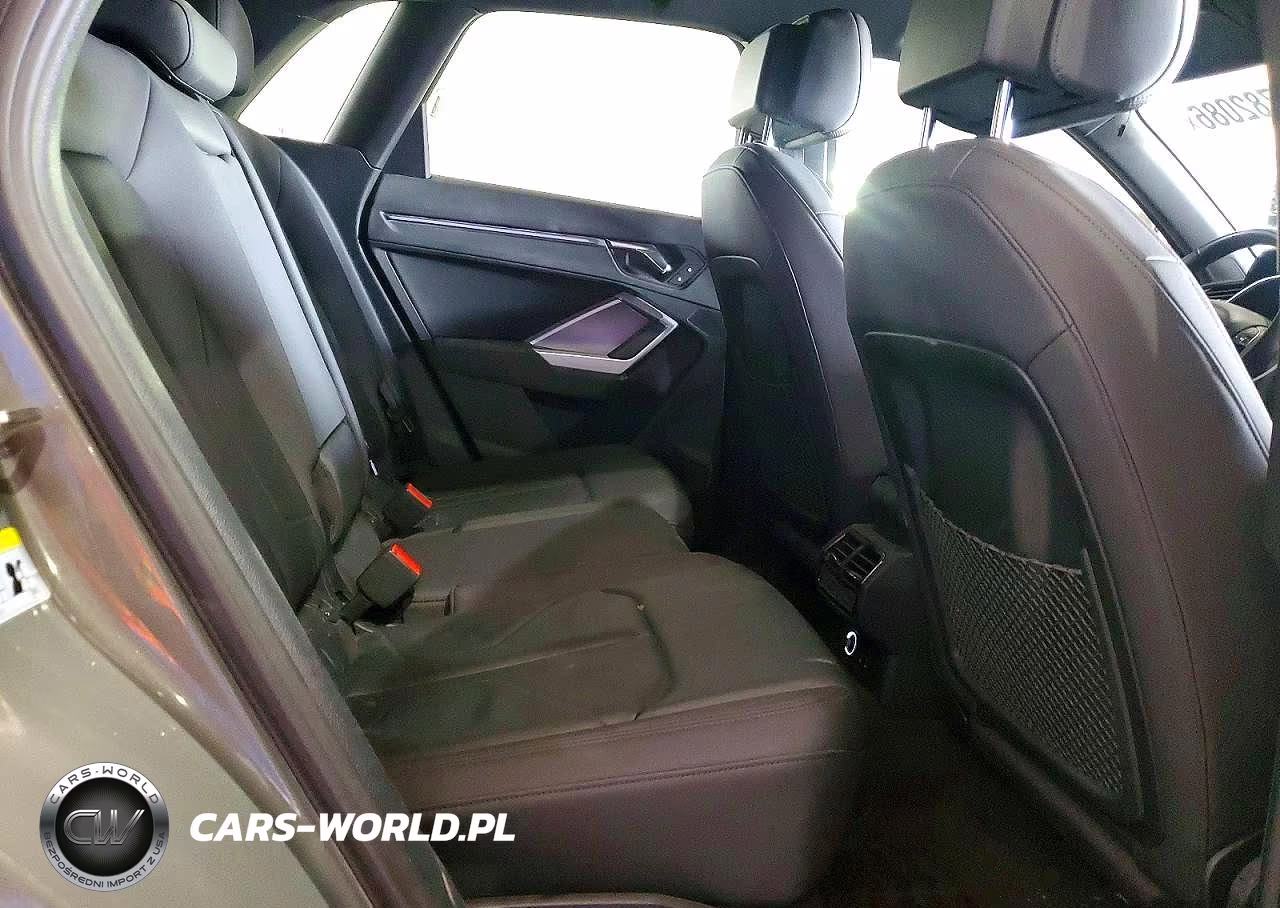 2020 Audi Q3 VIN:WA1DECF30L1046328 - 11