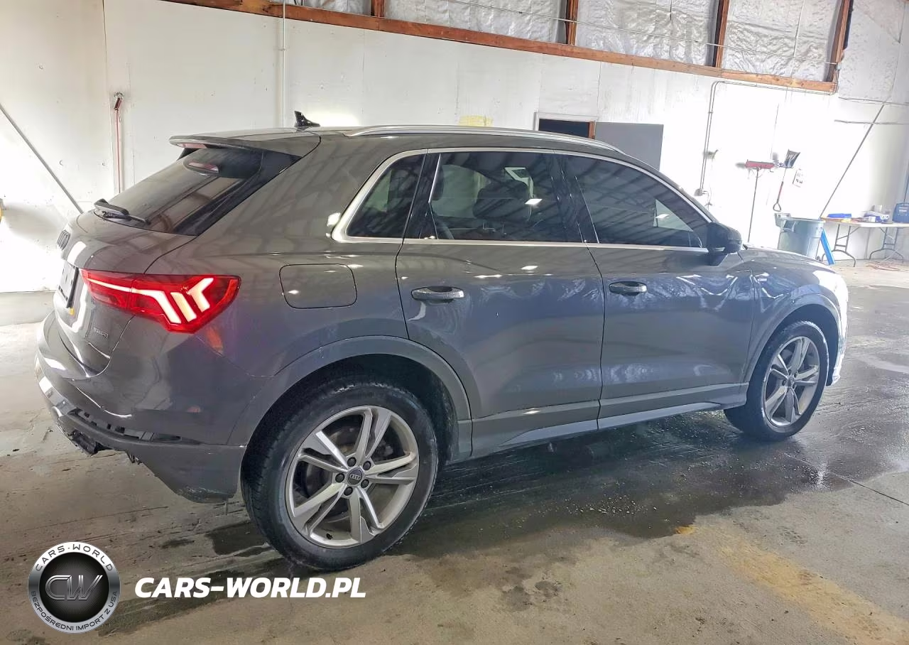 2020 Audi Q3 VIN:WA1DECF30L1046328 - 3