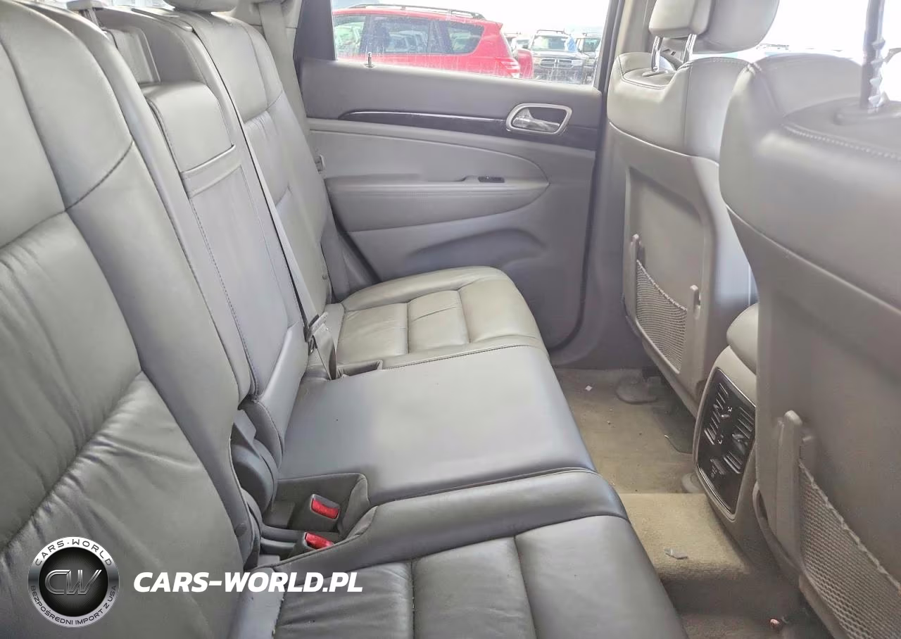 2012 Jeep Grand Cherokee Laredo VIN:1C4RJFAT5CC283210 - 10