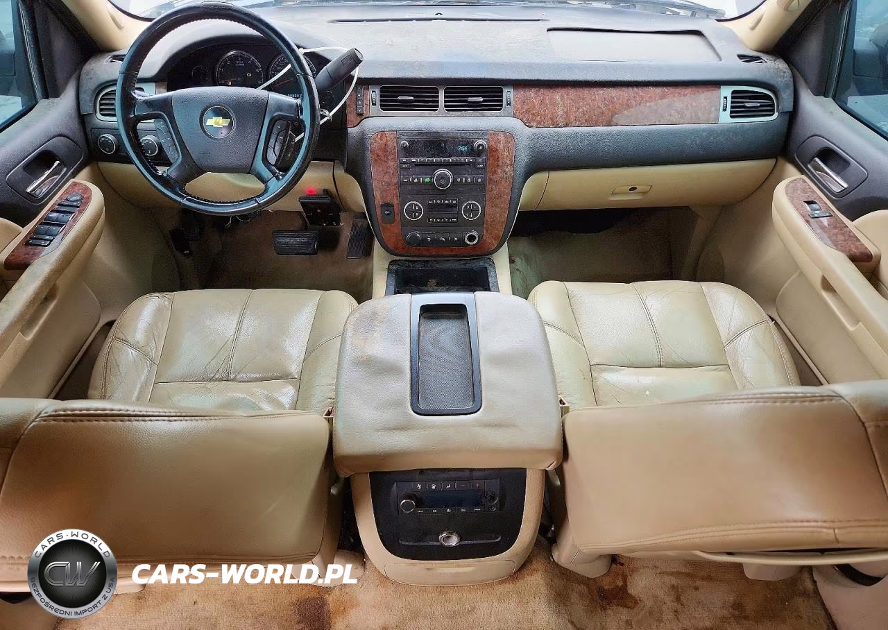 2007 Chevrolet Suburban K1500 VIN:1GNFK163X7J170521 - 8