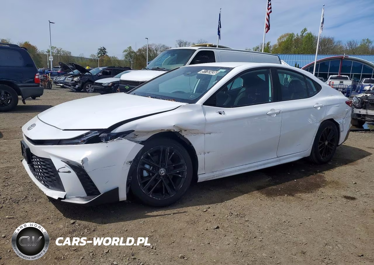 2025 Toyota Camry Se – zdjęcie 1 z 13