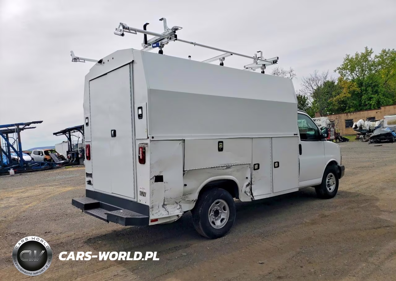 2024 Chevrolet Express Utility - Service Truck VIN:1GB0GRFP3R1177884 - 3