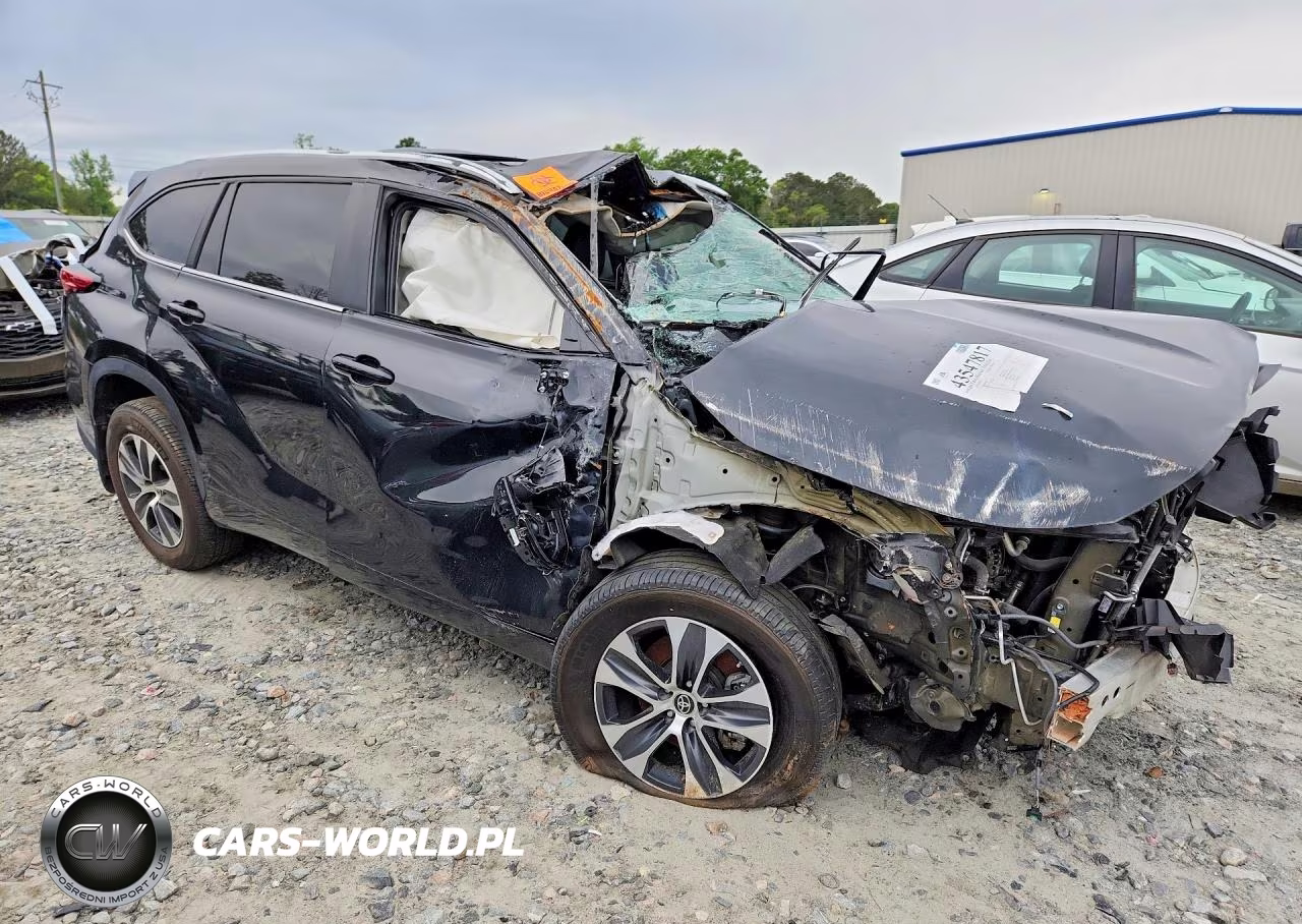 2023 Toyota Highlander Xle VIN:5TDKDRAHXPS049462 - 4