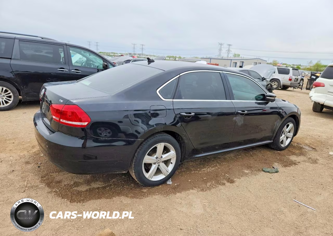 2015 Volkswagen Passat S VIN:1VWAS7A34FC111378 - 3