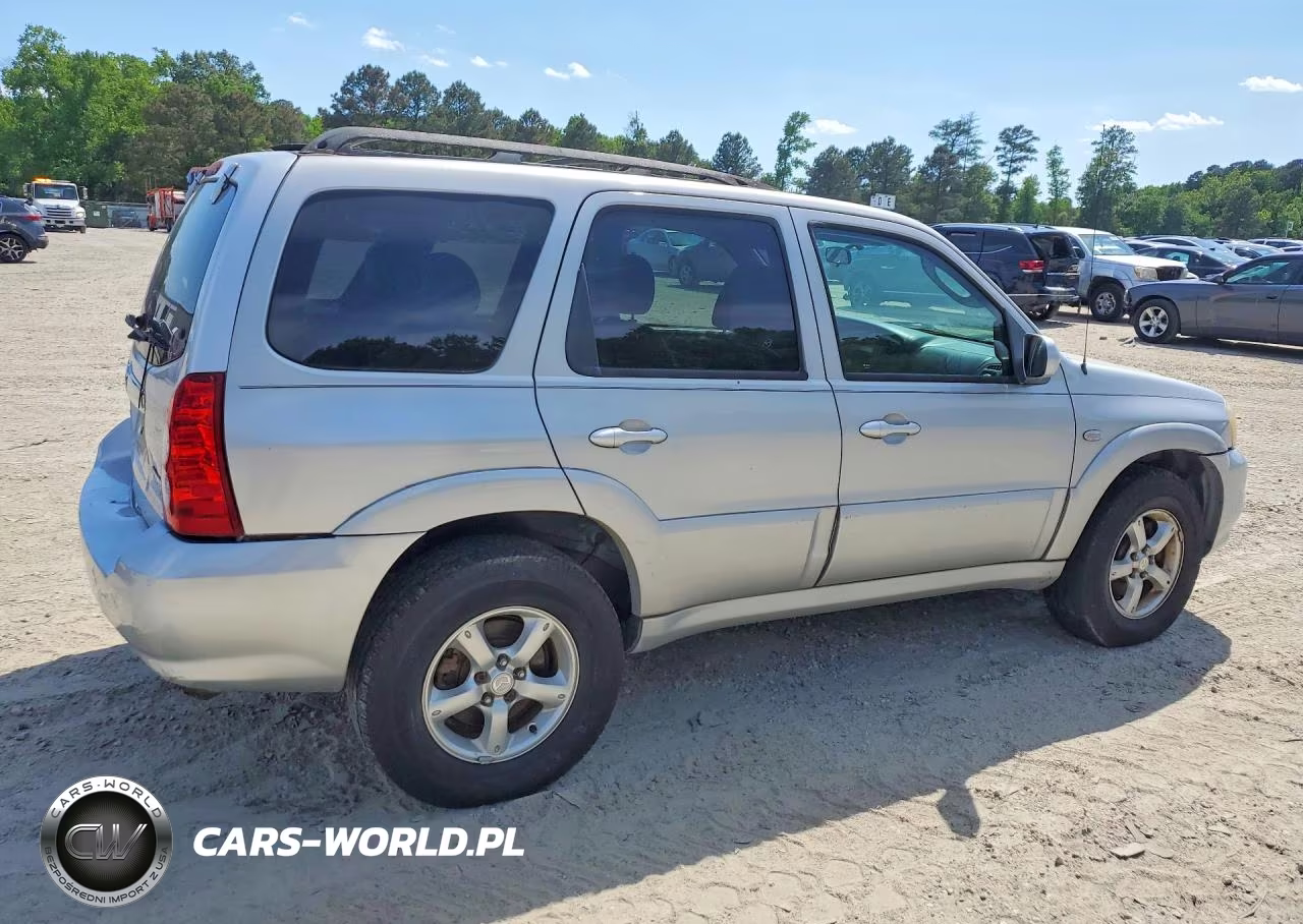 2005 Mazd Tribute VIN:4F2YZ06115KM49563 - 3