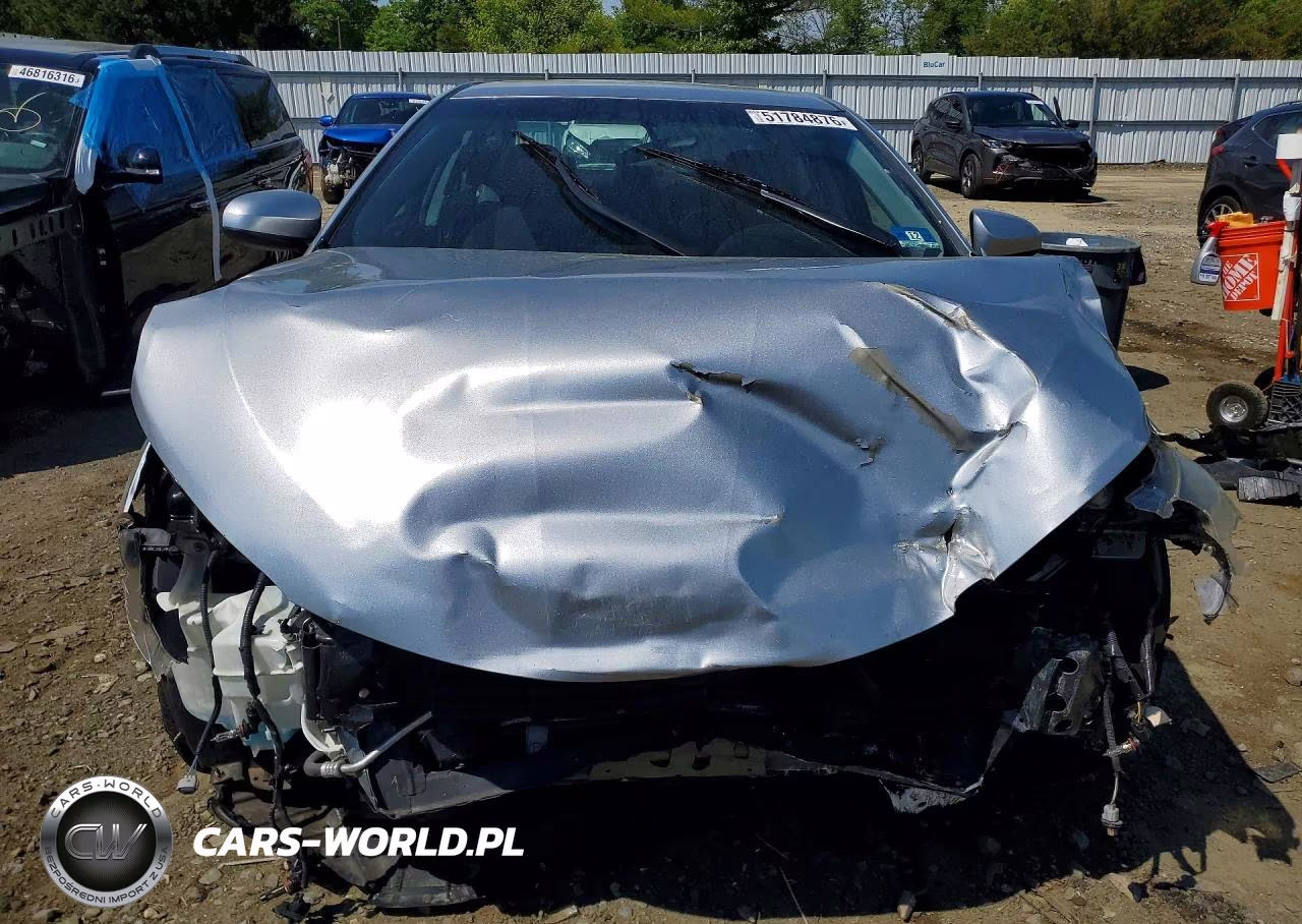 2017 Toyota Camry Se VIN:4T1BF1FK6HU690715 - 5