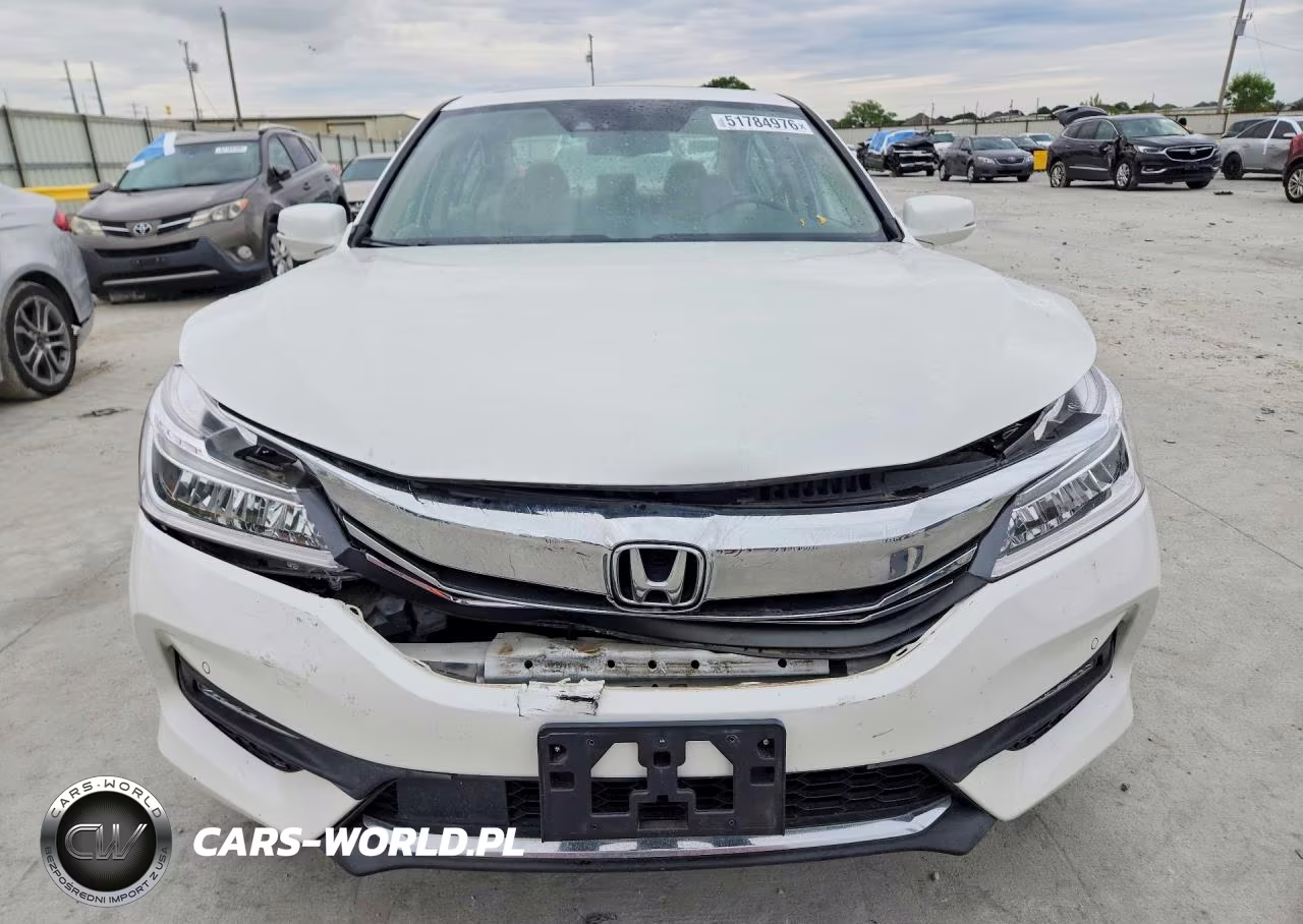 2016 Honda Accord Touring VIN:1HGCR3F93GA013289 - 5