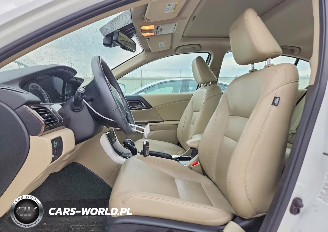 2016 Honda Accord Touring VIN:1HGCR3F93GA013289 - 7