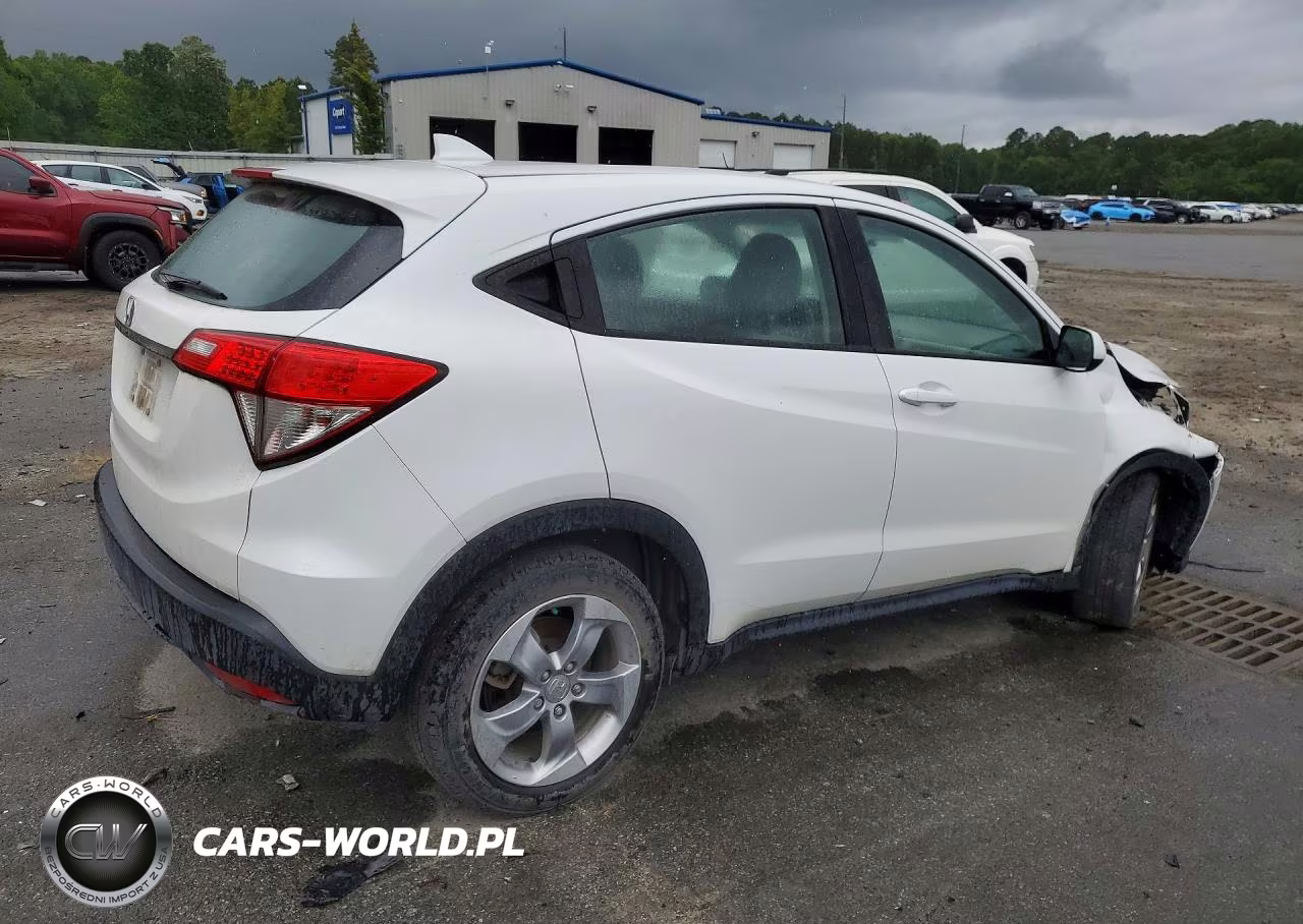 2021 Honda Hr-V Lx VIN:3CZRU5H30MM727482 - 3
