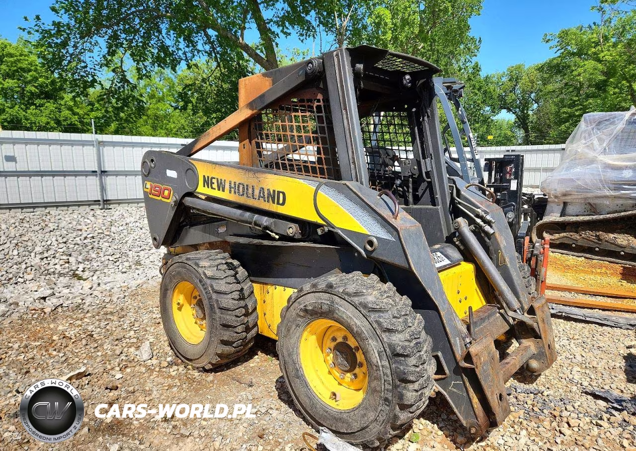 2003 New Holland L190 Skid Steer Loader