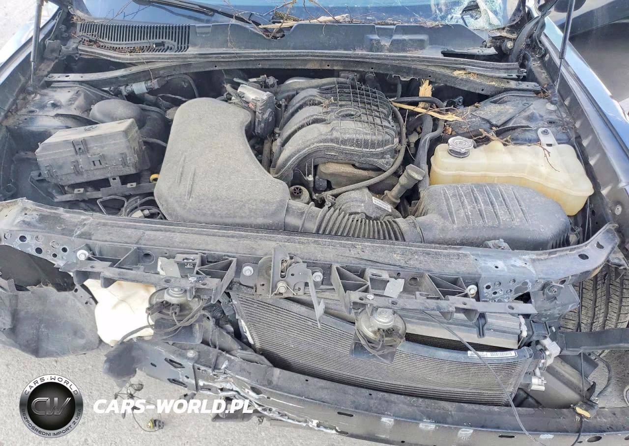 2018 Dodge Challenger Sxt VIN:2C3CDZAG1JH196016 - 11