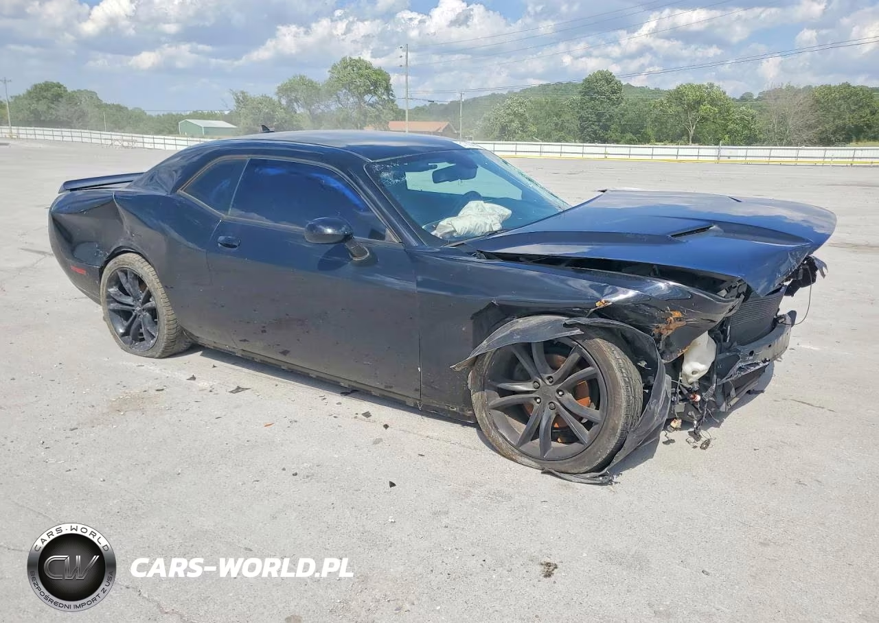 2018 Dodge Challenger Sxt VIN:2C3CDZAG1JH196016 - 4