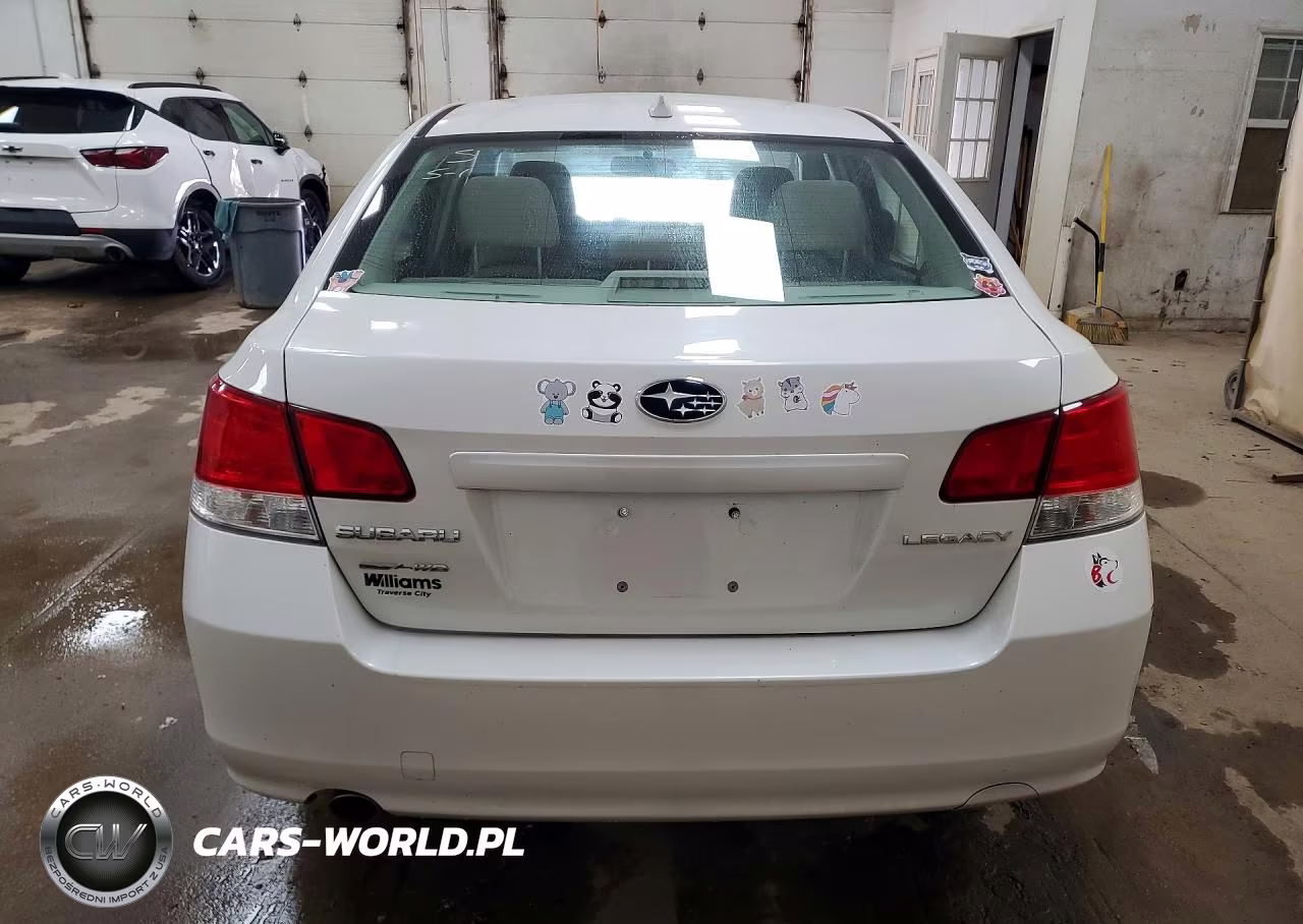 2014 Subaru Legacy 2.5I Premium VIN:4S3BMCC64E3024712 - 6