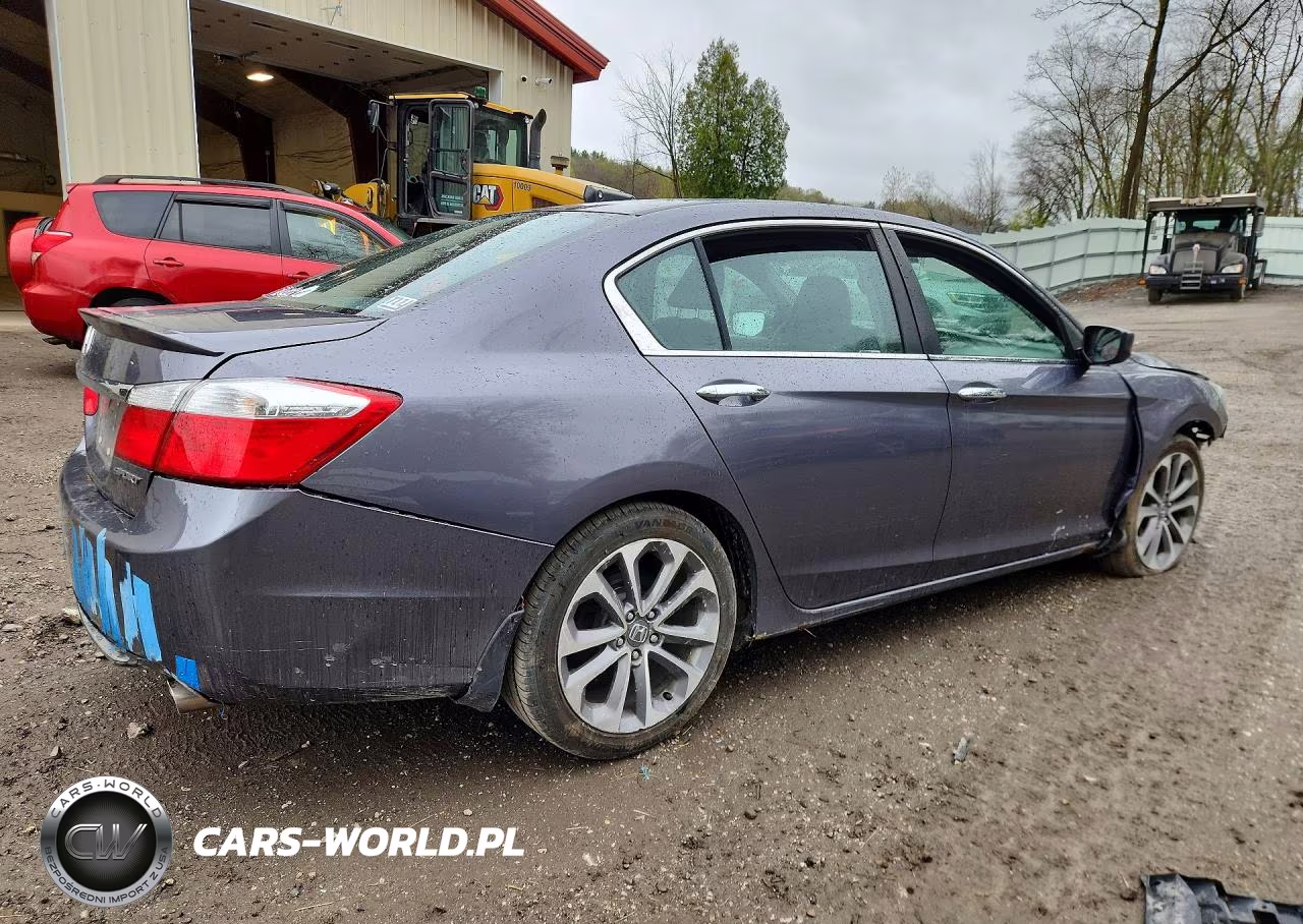 2015 Honda Accord Sport VIN:1HGCR2F52FA091164 - 3