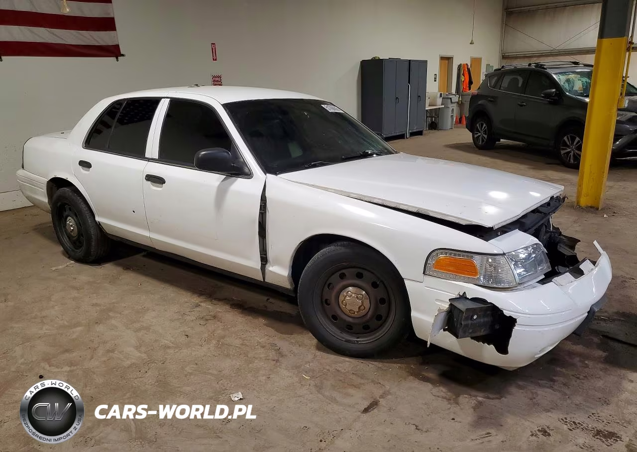 2011 Ford Crown Victoria Police Interceptor VIN:2FABP7BV6BX134463 - 4