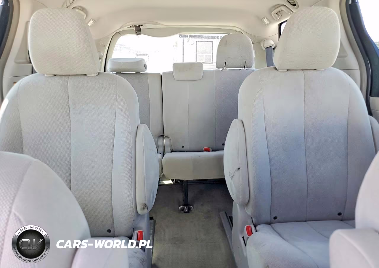 2012 Toyota Sienna Base 7-Passenger VIN:5TDKA3DC3CS010325 - 10