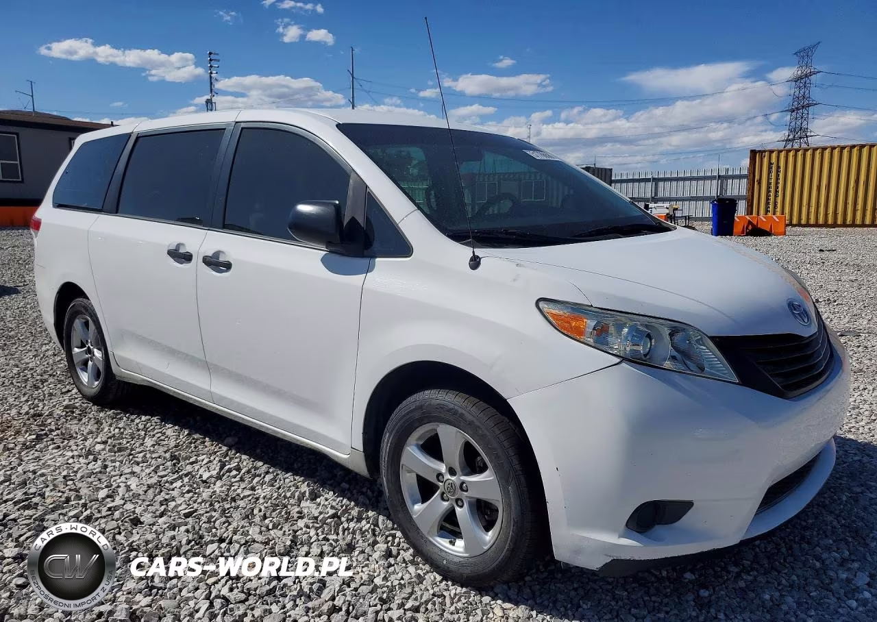 2012 Toyota Sienna Base 7-Passenger VIN:5TDKA3DC3CS010325 - 4