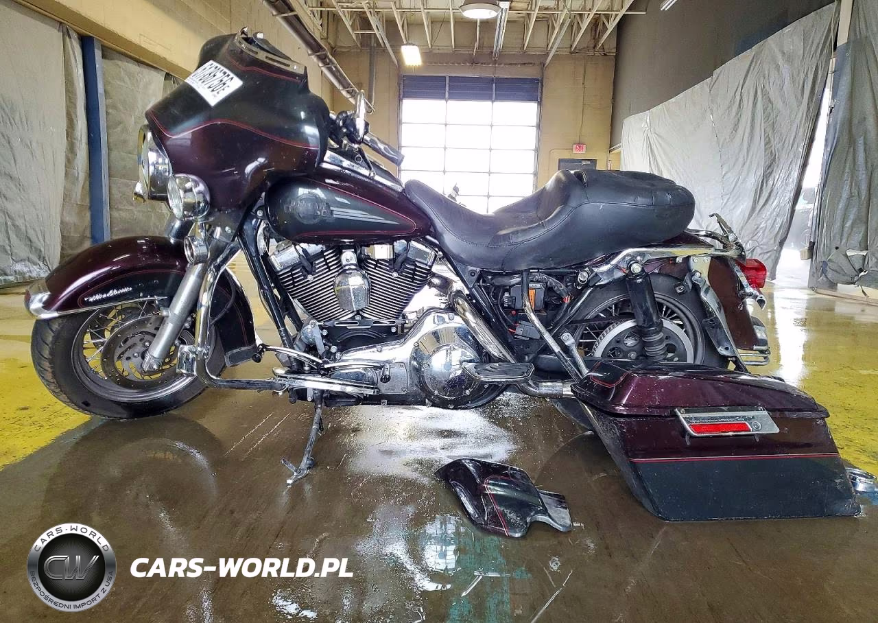 2006 Harley-Davidson Flhtcui VIN:1HD1FCW186Y673938 - 3