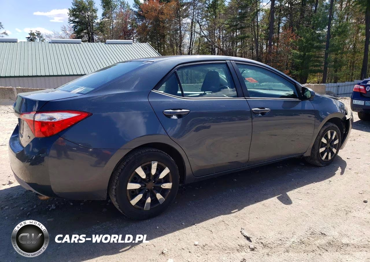 2016 Toyota Corolla Le VIN:2T1BURHE5GC494938 - 3