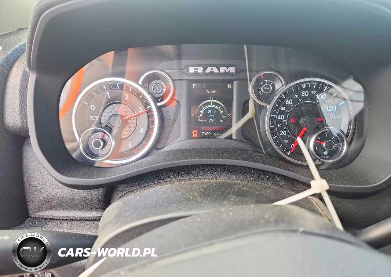 2019 Ram 2500 Big Horn VIN:3C6UR4DLXKG631816 - 9