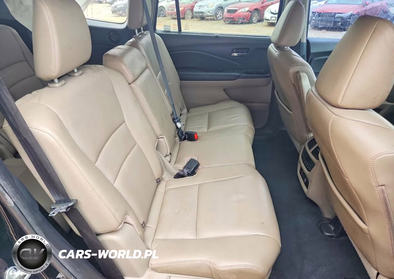 2016 Honda Pilot Touring VIN:5FNYF5H97GB005824 - 11