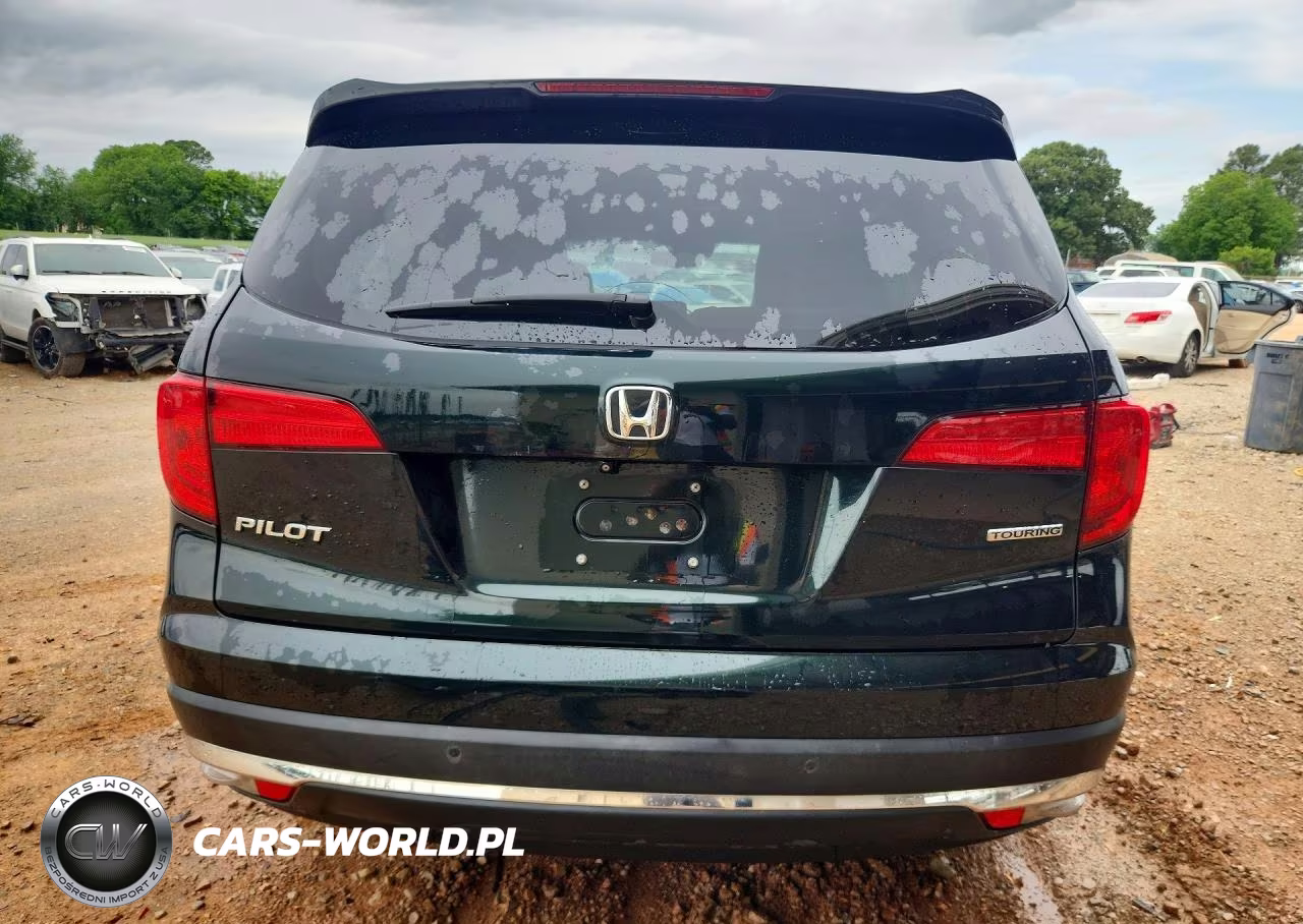 2016 Honda Pilot Touring VIN:5FNYF5H97GB005824 - 6