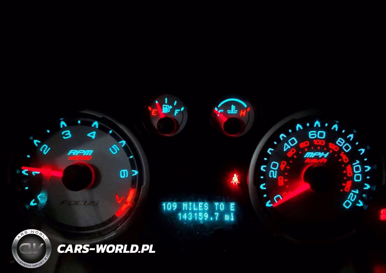 2008 Ford Focus VIN:1FAHP35NX8W152726 - 9