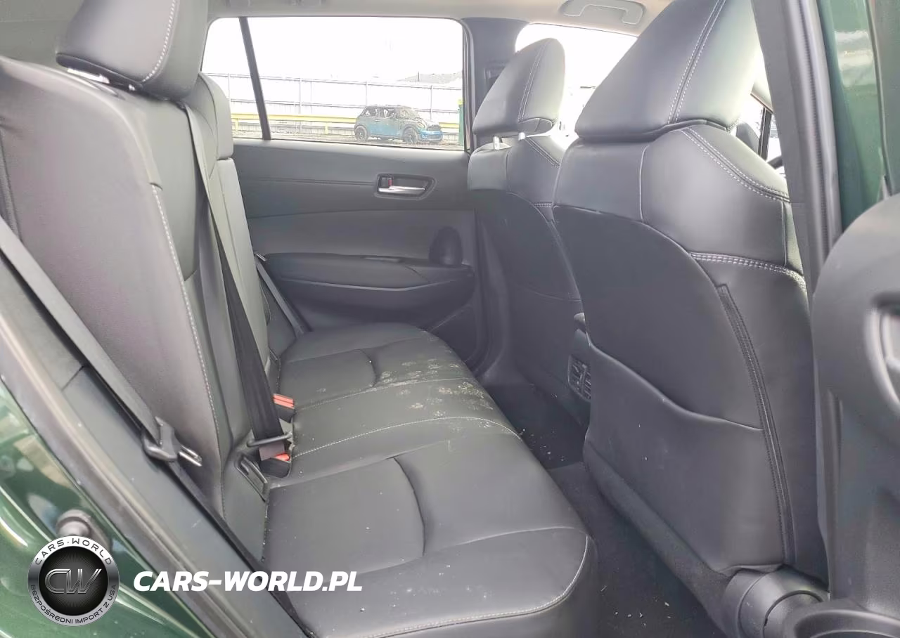 2023 Toyota Corolla Cross Xle VIN:7MUDAABG8PV060104 - 11