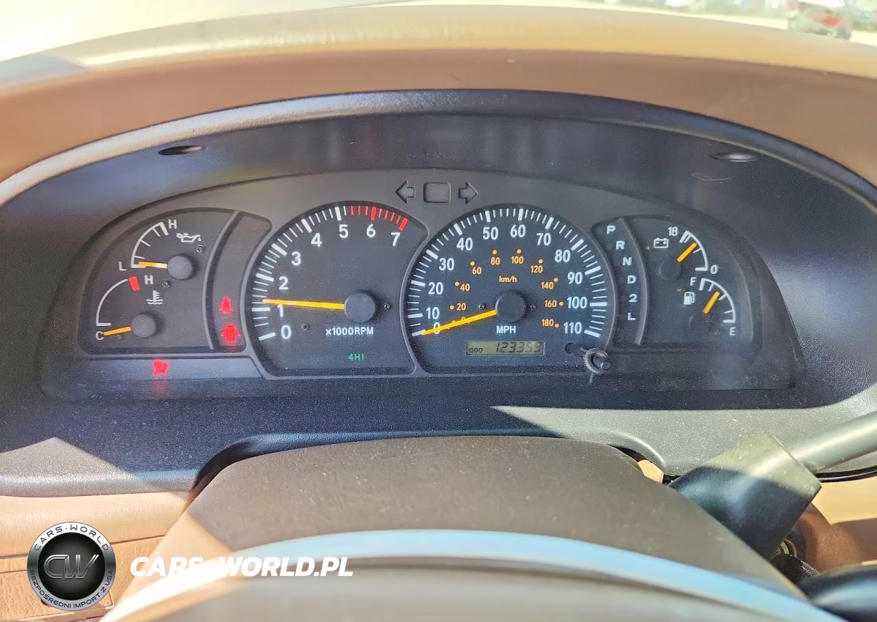 2000 Toyota Tundra Access Cab Limited VIN:5TBBT4816YS124117 - 9