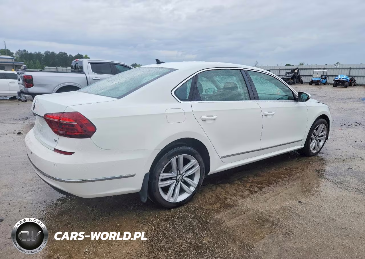 2017 Volkswagen Passat Se VIN:1VWGT7A38HC058081 - 3