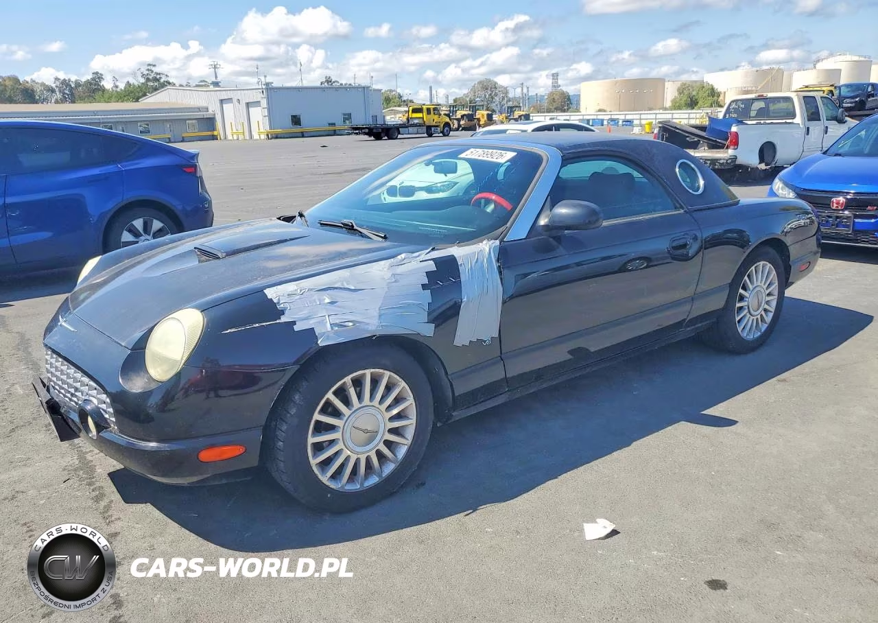 2004 Ford Thunderbird