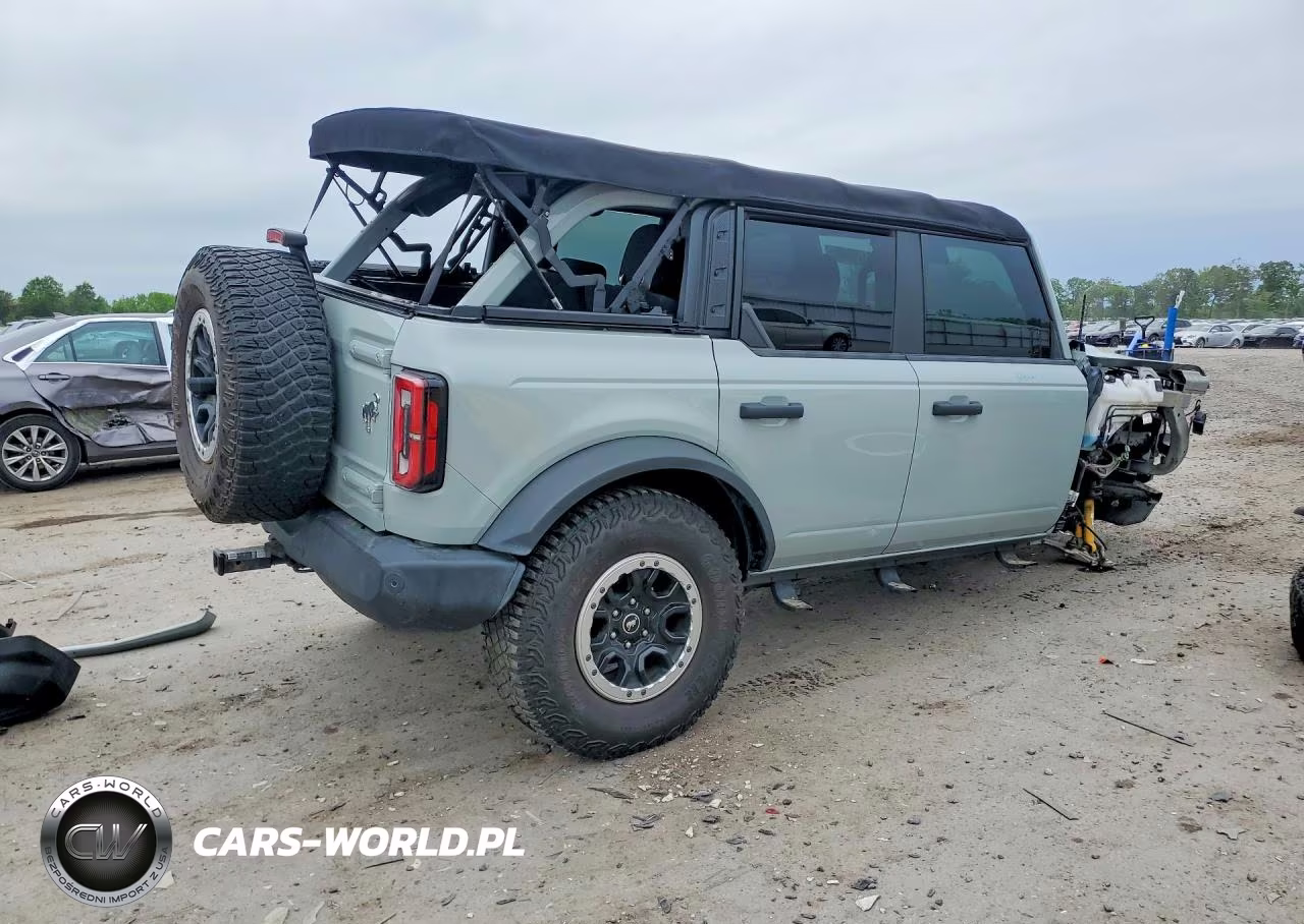 2021 Ford Bronco Base VIN:1FMDE5DH9MLB08567 - 3