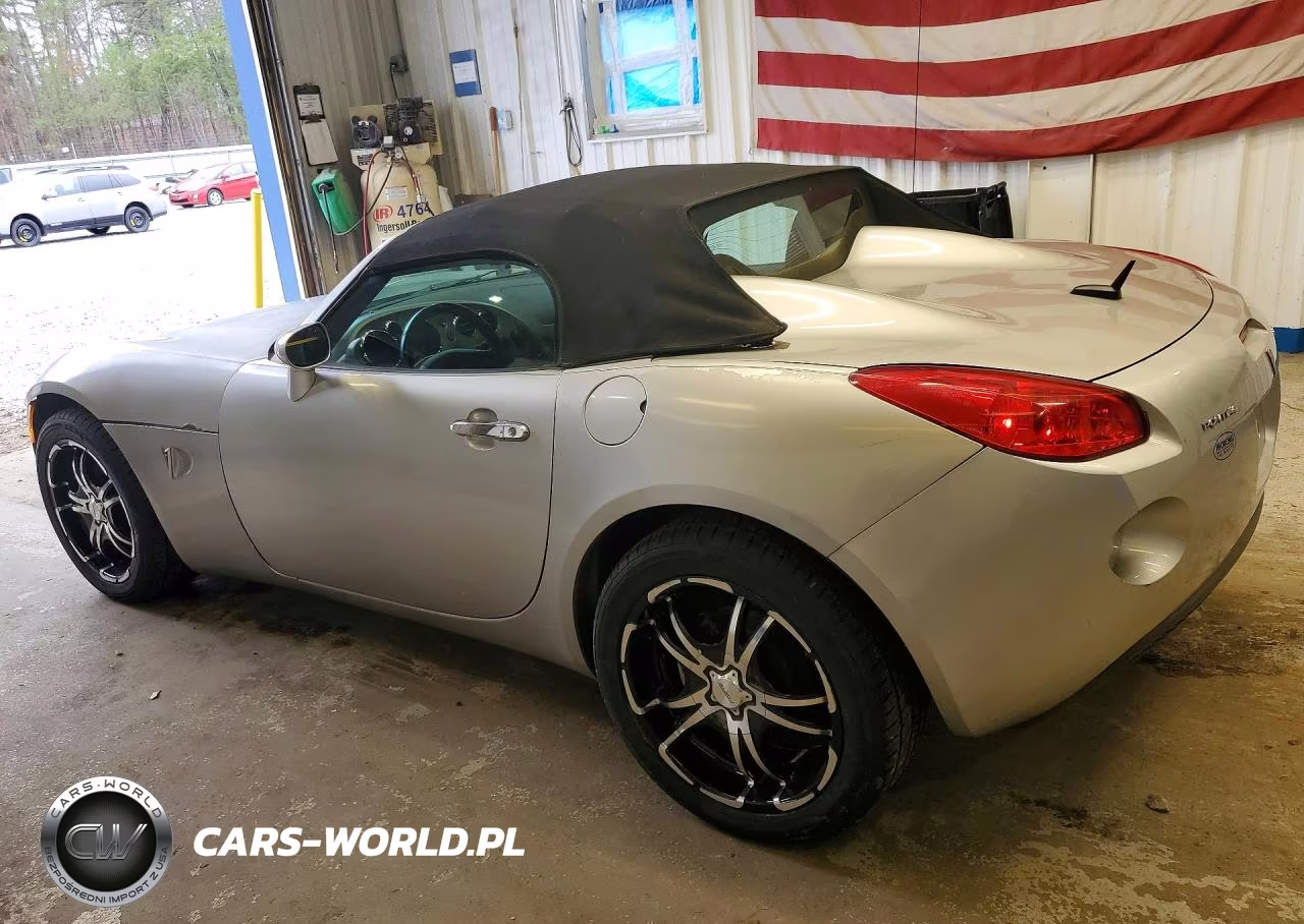 2008 Pontiac Solstice VIN:1G2MB35B08Y102844 - 2