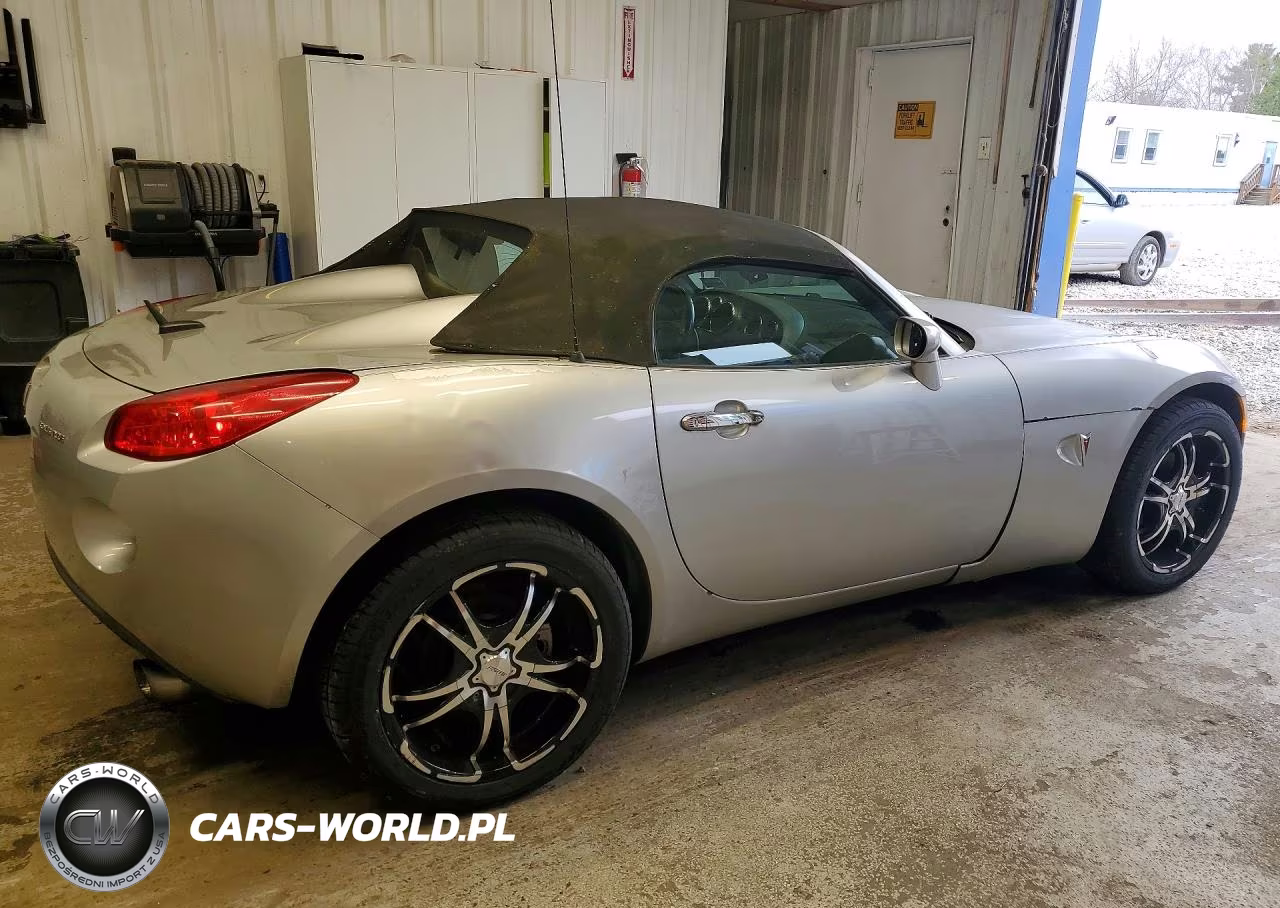2008 Pontiac Solstice VIN:1G2MB35B08Y102844 - 3