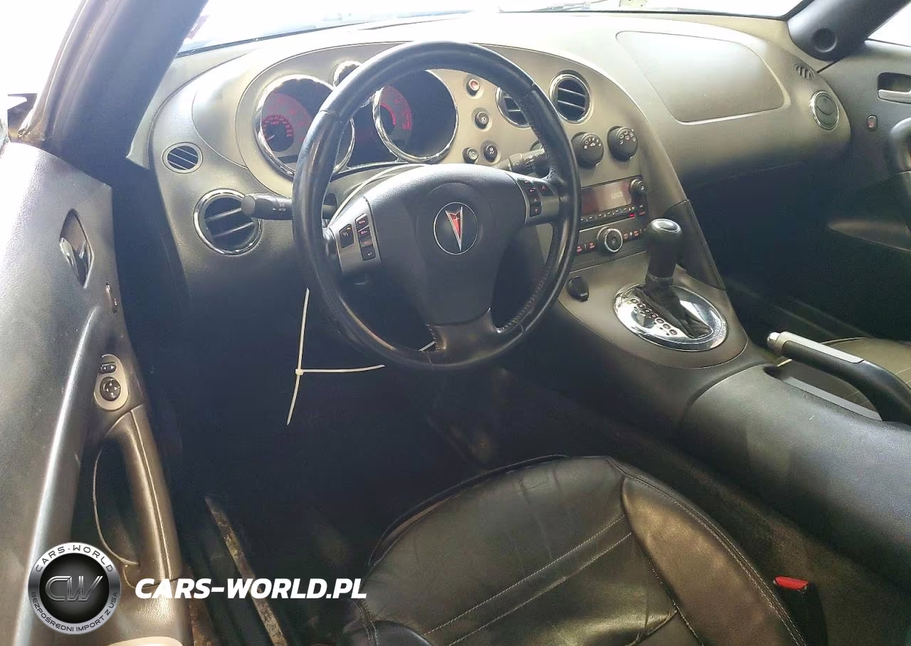 2008 Pontiac Solstice VIN:1G2MB35B08Y102844 - 8