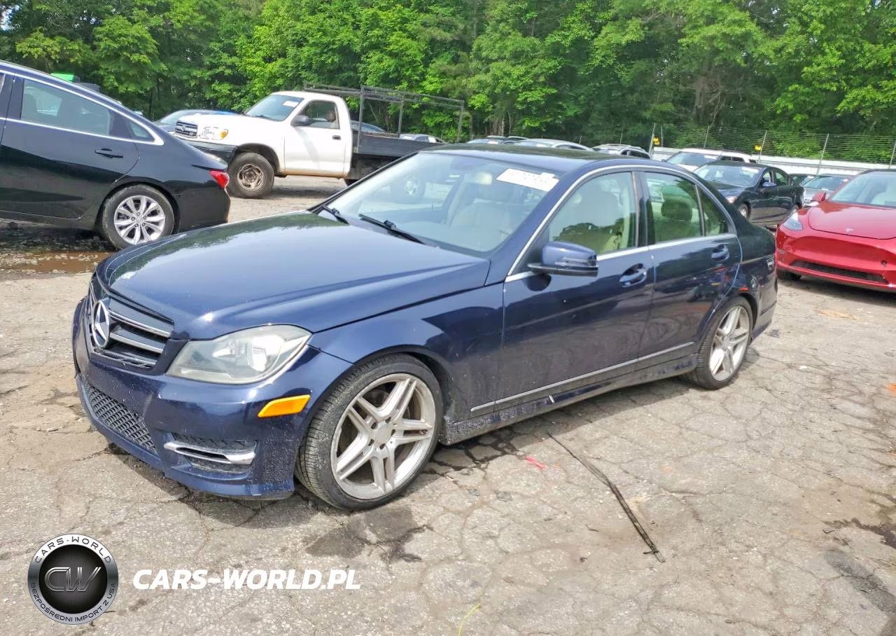 2014 Mercedes-Benz C 250 VIN:WDDGF4HB1EA942172 - 1