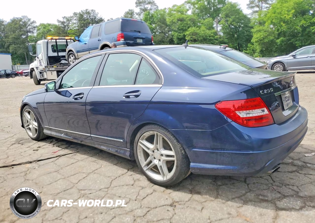 2014 Mercedes-Benz C 250 VIN:WDDGF4HB1EA942172 - 2