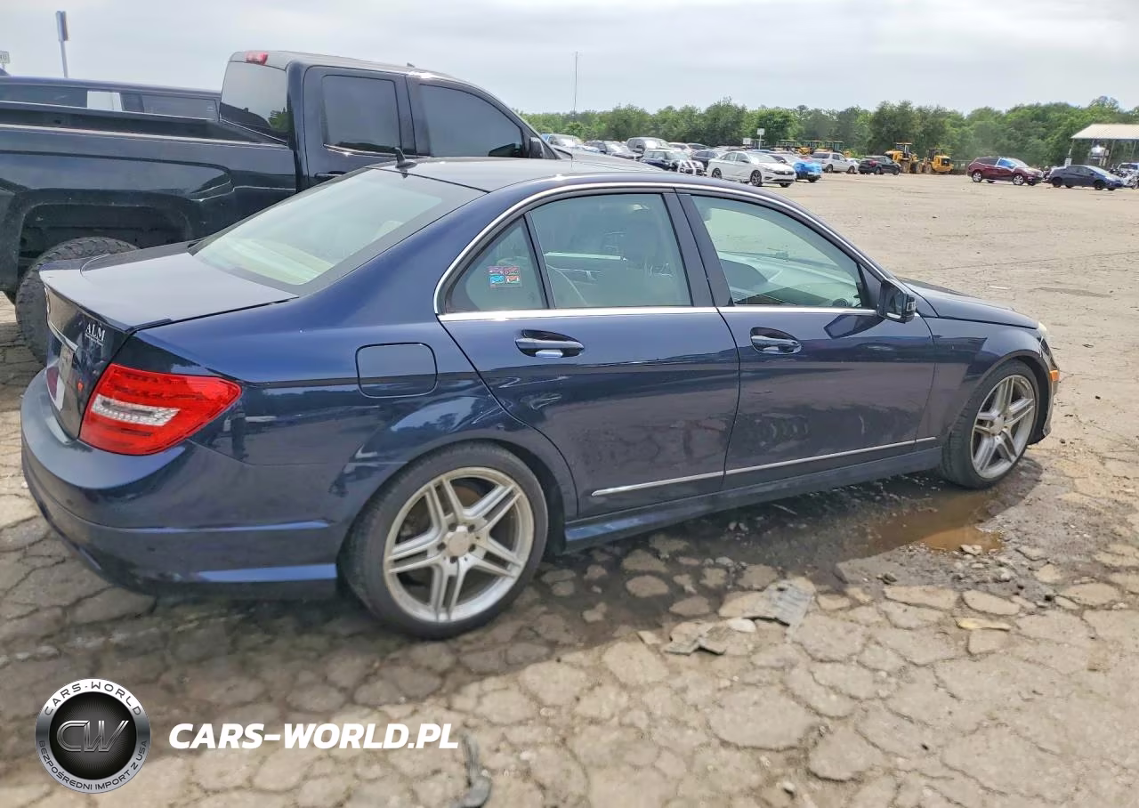 2014 Mercedes-Benz C 250 VIN:WDDGF4HB1EA942172 - 3