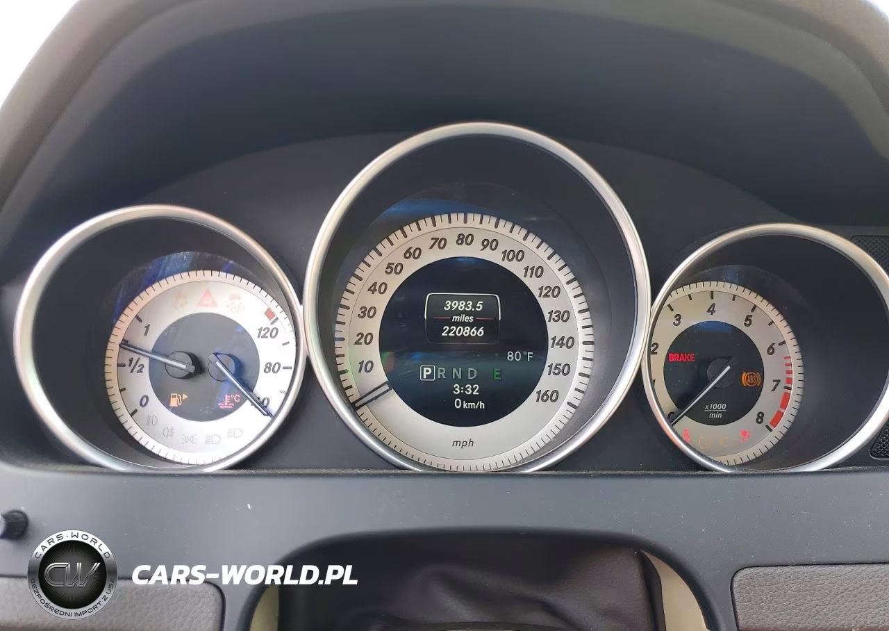 2014 Mercedes-Benz C 250 VIN:WDDGF4HB1EA942172 - 9