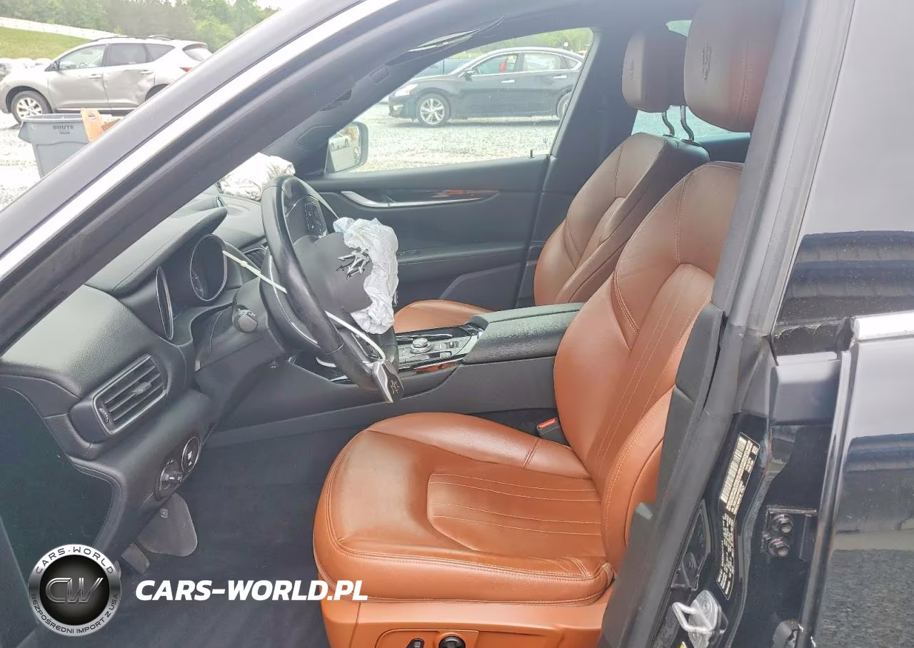 2017 Maserati Levante VIN:ZN661XUA4HX239247 - 7