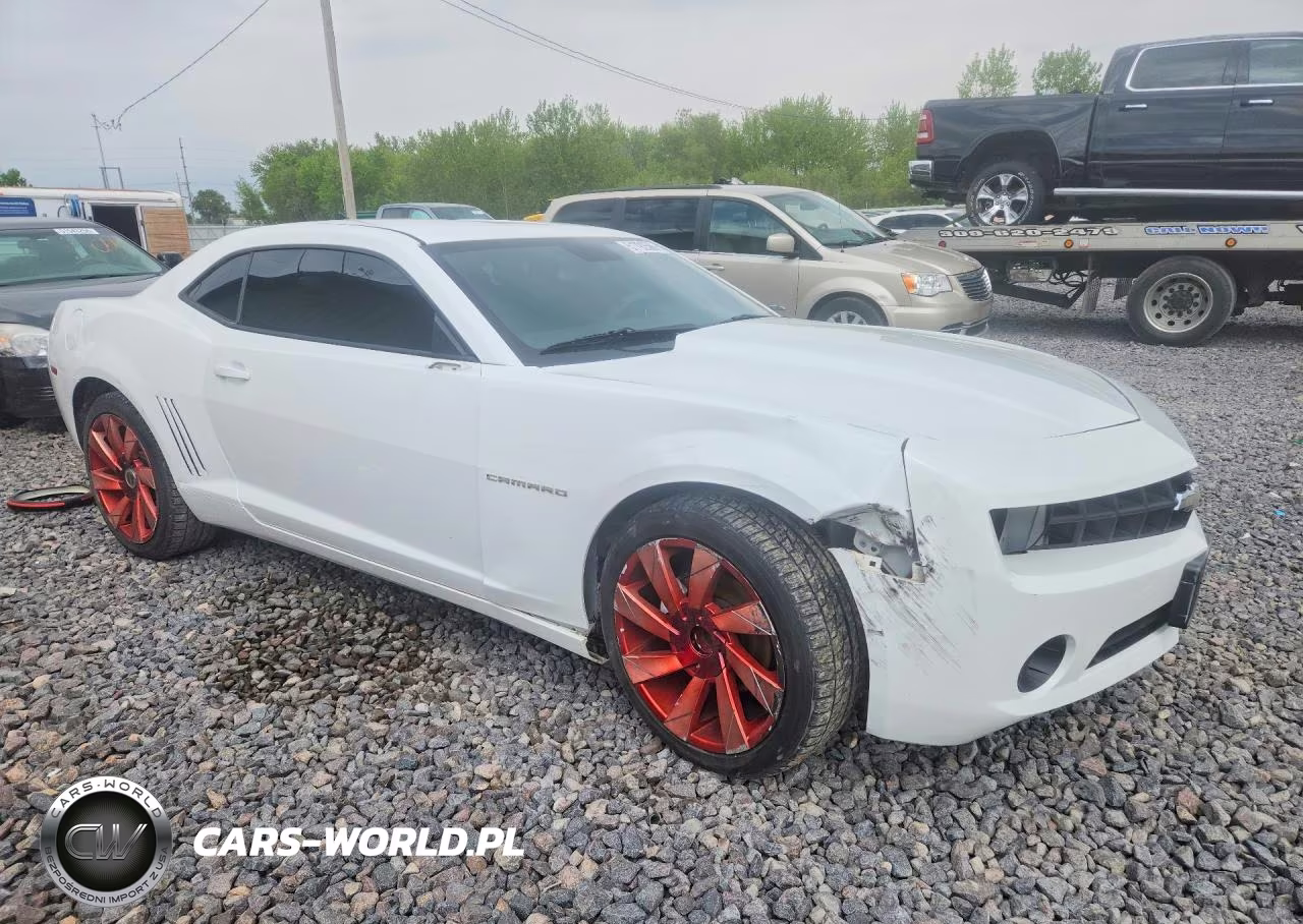 2010 Chevrolet Camaro Ls VIN:2G1FA1EV9A9220500 - 4
