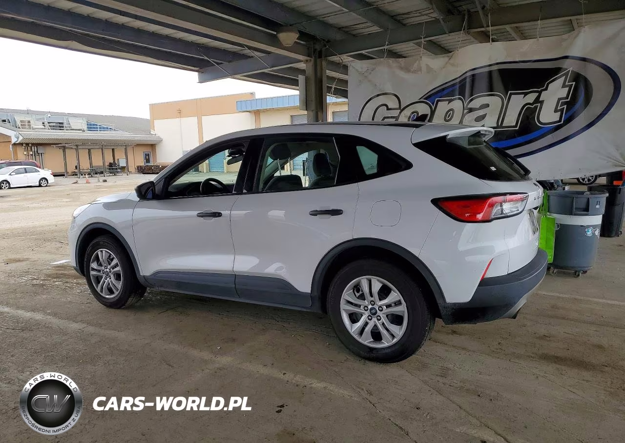 2020 Ford Escape S VIN:1FMCU0F6XLUB70873 - 2