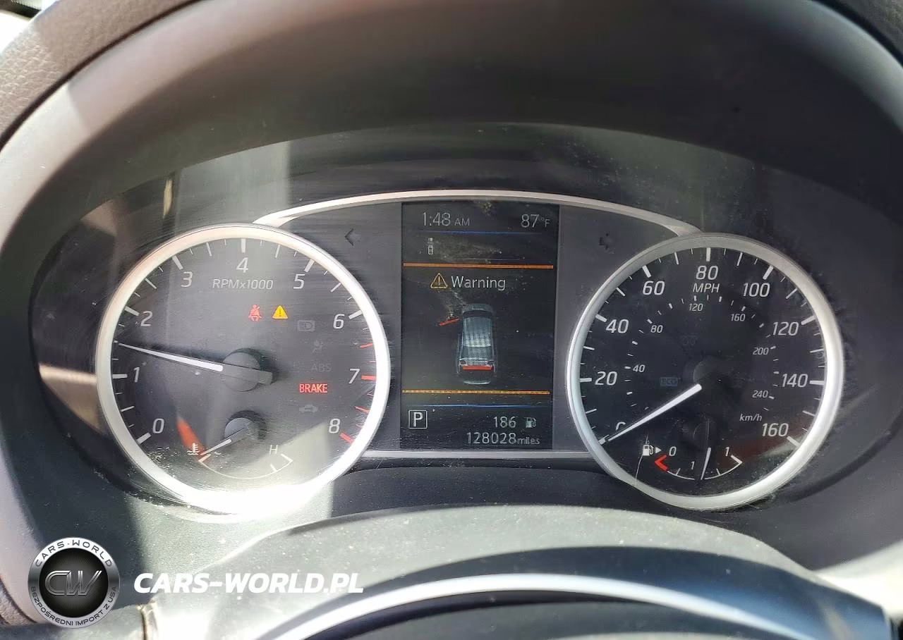 2019 Nissan Sentra S VIN:3N1AB7AP9KY222826 - 9