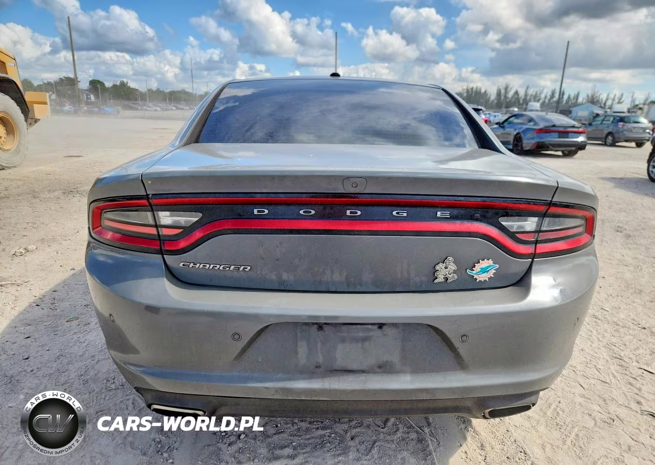 2019 Dodge Charger Sxt VIN:2C3CDXBG3KH725681 - 6