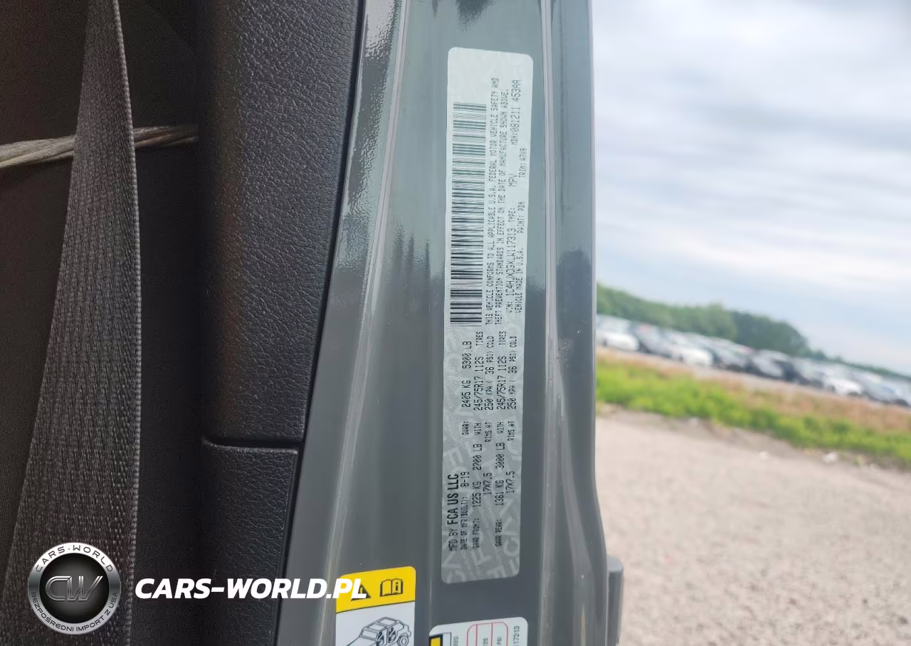 2020 Jeep Wrangler Unlimited Sport VIN:1C4HJXDGXLW117313 - 12