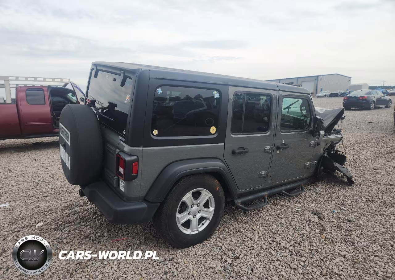 2020 Jeep Wrangler Unlimited Sport VIN:1C4HJXDGXLW117313 - 3