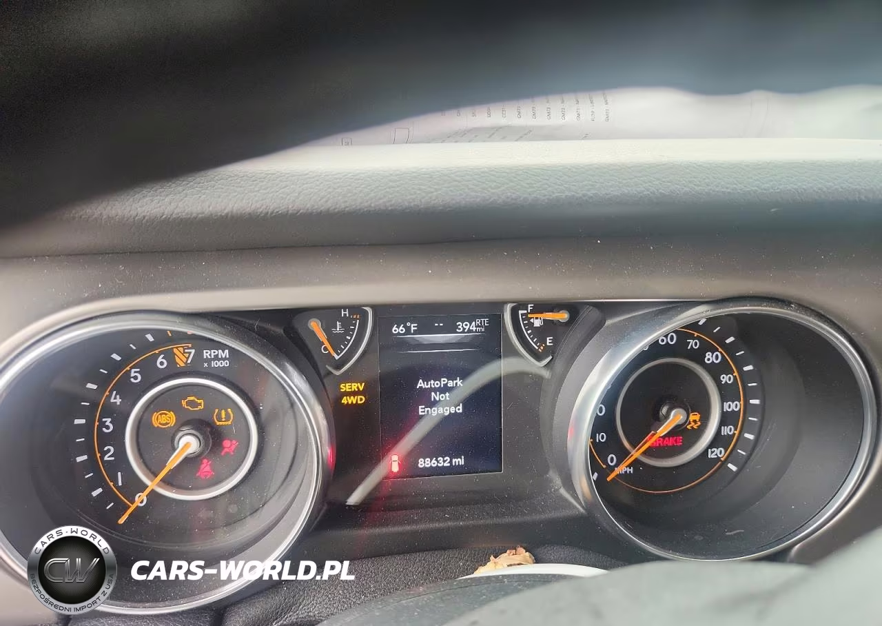 2020 Jeep Wrangler Unlimited Sport VIN:1C4HJXDGXLW117313 - 9