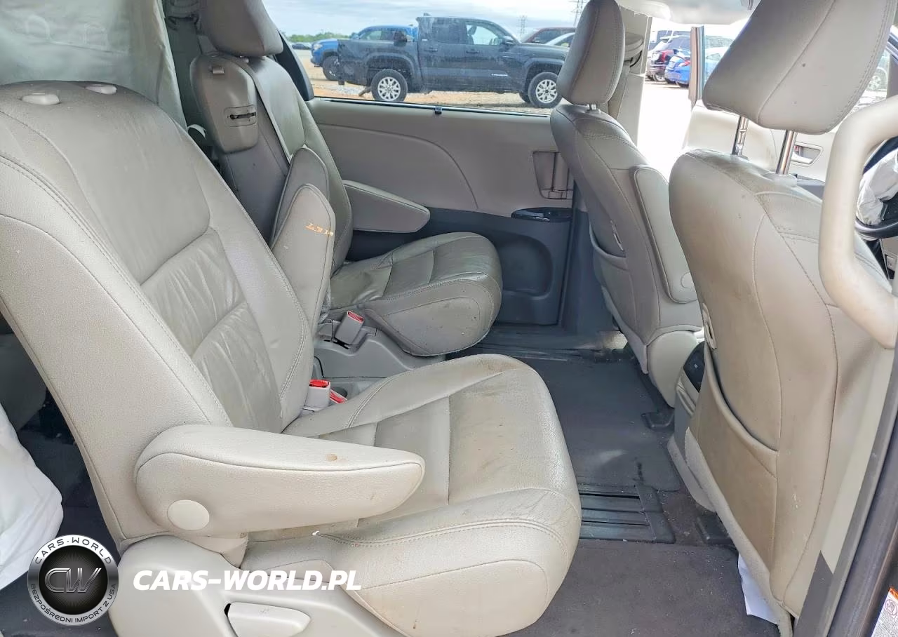 2016 Toyota Sienna Xle Premium 8-Passenger VIN:5TDYK3DC3GS713243 - 11