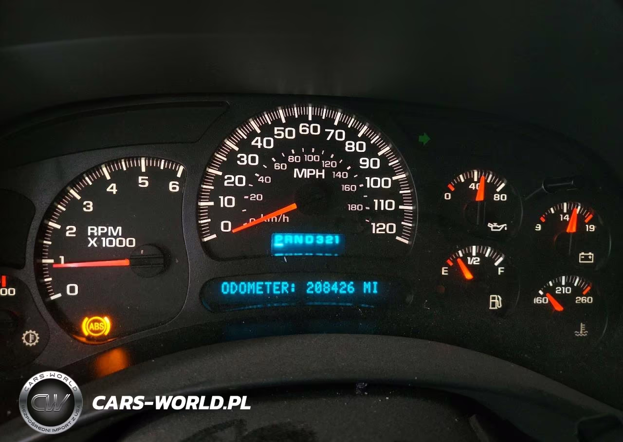 2003 Chevrolet Suburban K2500 VIN:3GNGK26U33G291065 - 9