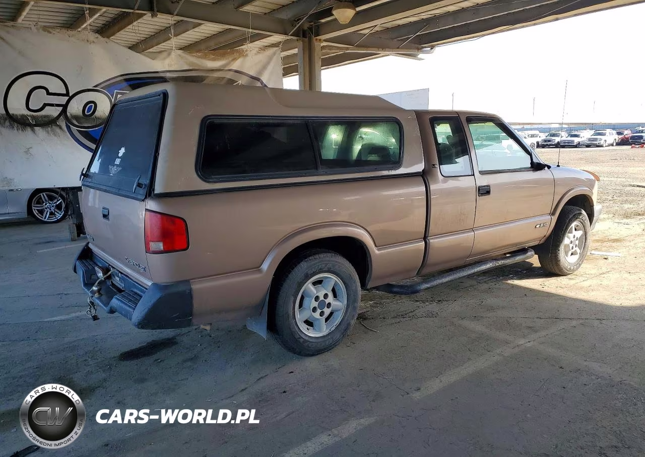 1997 Chevrolet S Truck S10 VIN:1GCDT19X0V8206698 - 3